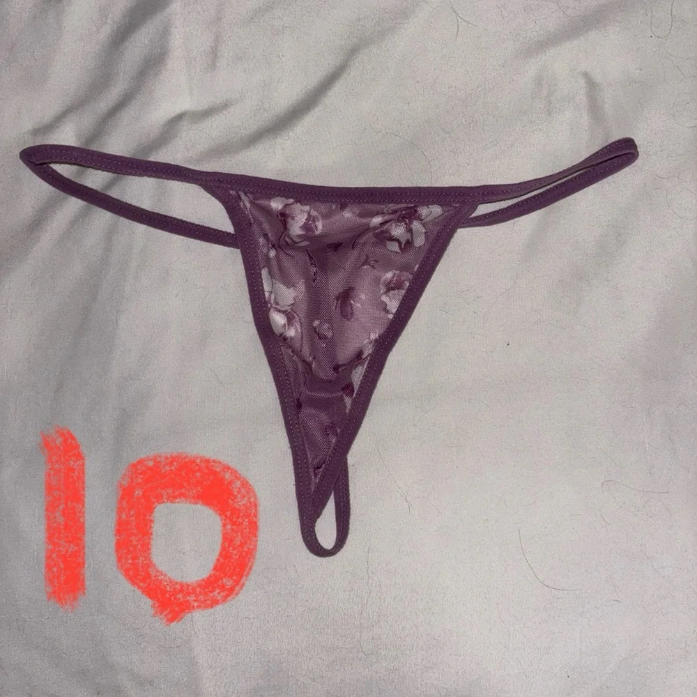 Assorted Women's Bottoms - Read Description - Picture 11 of 16